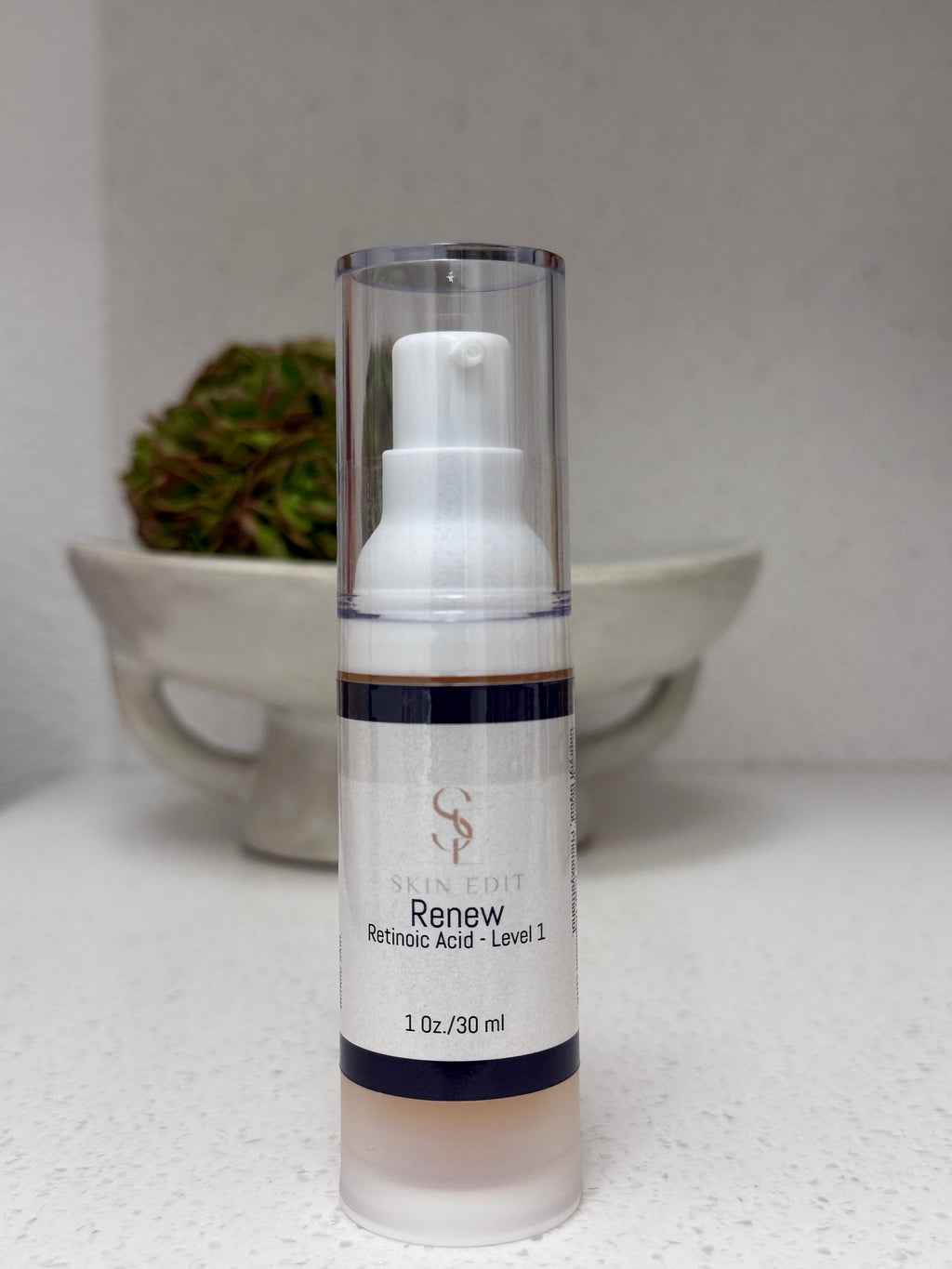 Filtered - Eye and Neck Retinoic